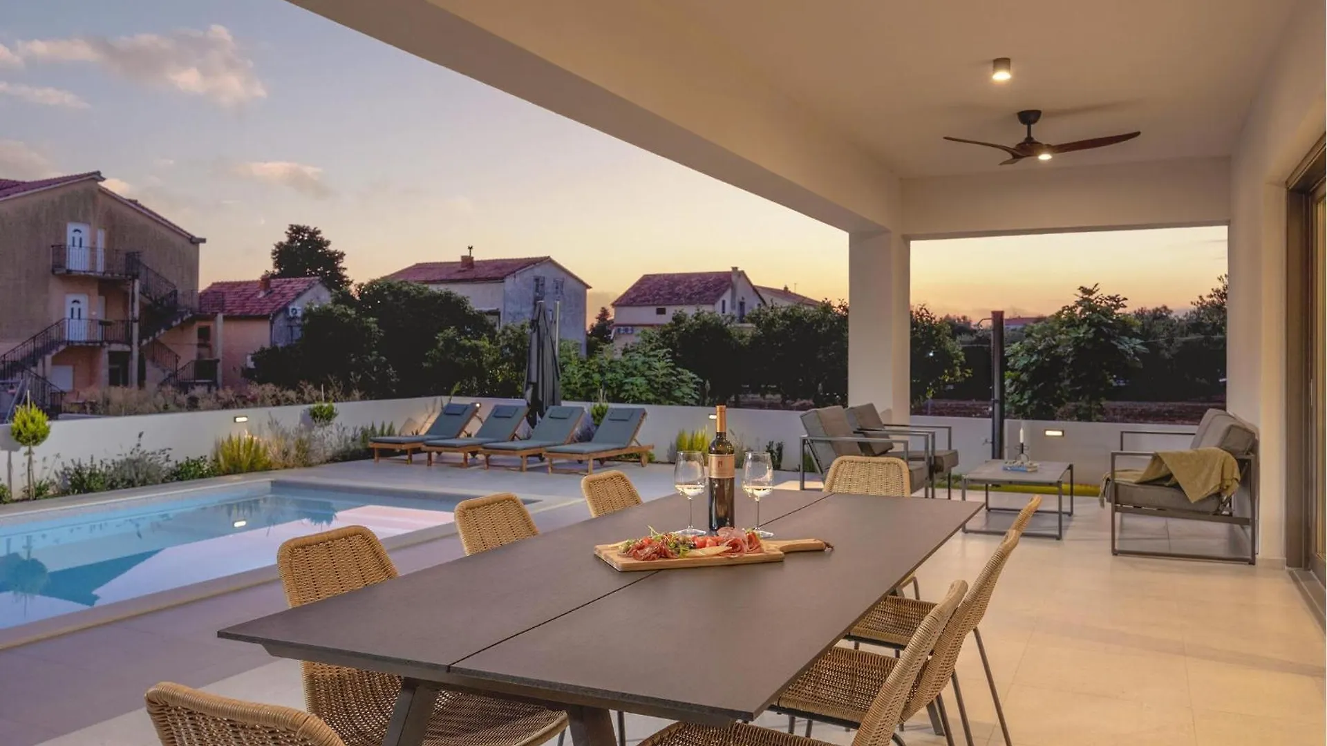Lovely Home In Sukosan With Outdoor Swimming Pool 0*,
